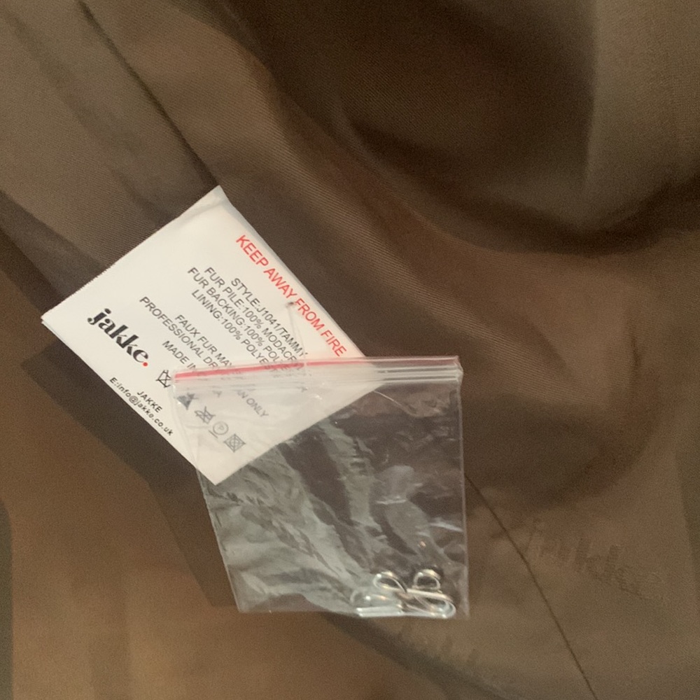 CAMO FUR COAT - Picture 12 of 17